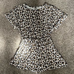 Cream Leopard Romper by Entro LARGE - sooo soft and stretchy, worn once!